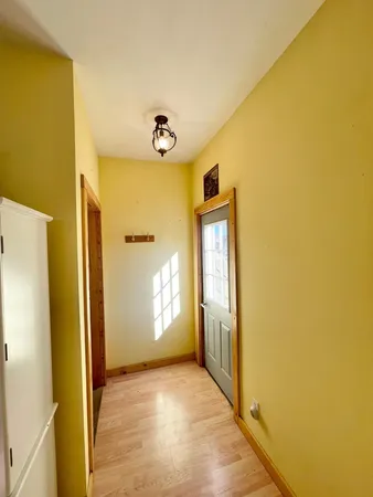 $89,500 | 18 South Spring Avenue, Springfield, MN 56087