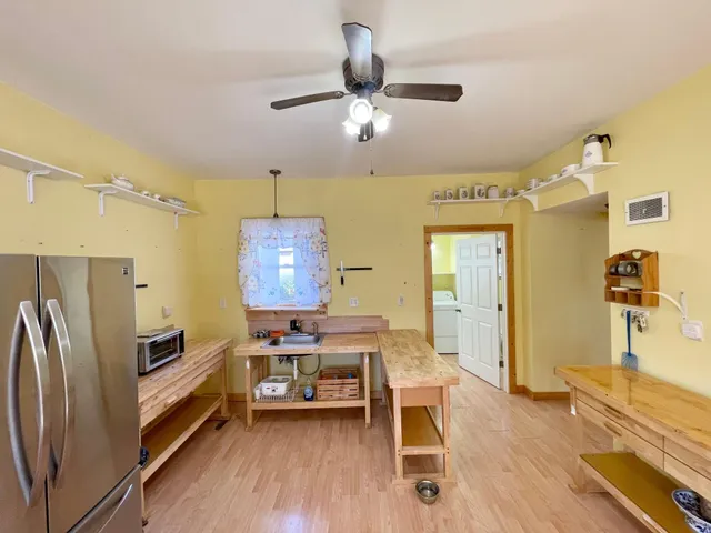 $89,500 | 18 South Spring Avenue, Springfield, MN 56087