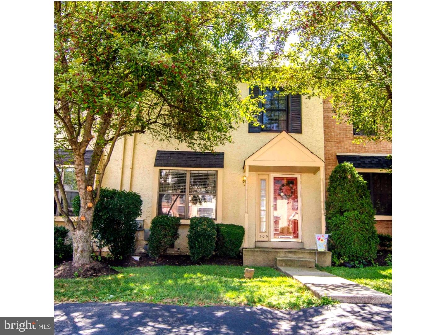 305 Scola Road Brookhaven, PA 19015 - Photo 1 of 25 Gallery Image 1