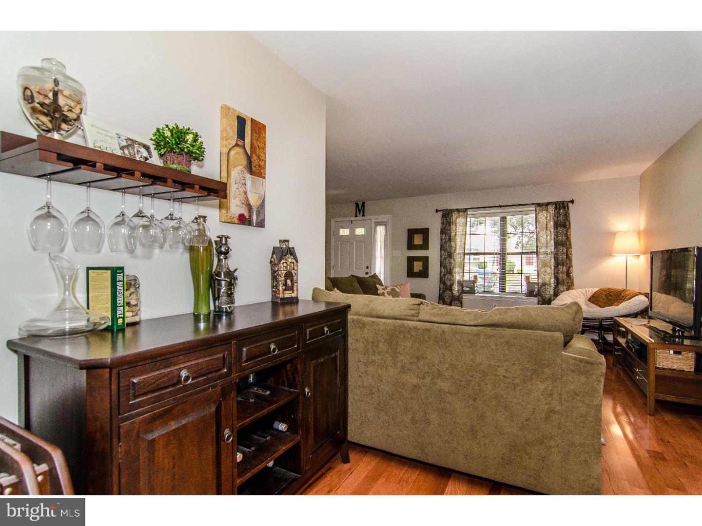 305 Scola Road Brookhaven, PA 19015 - Photo 6 of 25 Gallery Image 6