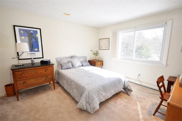 42 Buckmaster Drive Concord, MA 01742 - Photo 11 of 16