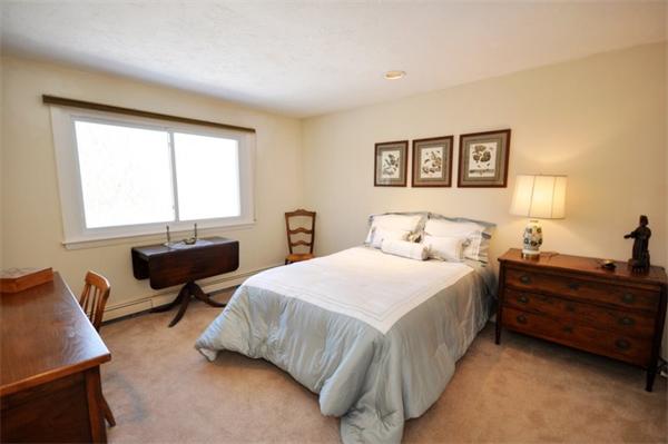 42 Buckmaster Drive Concord, MA 01742 - Photo 12 of 16