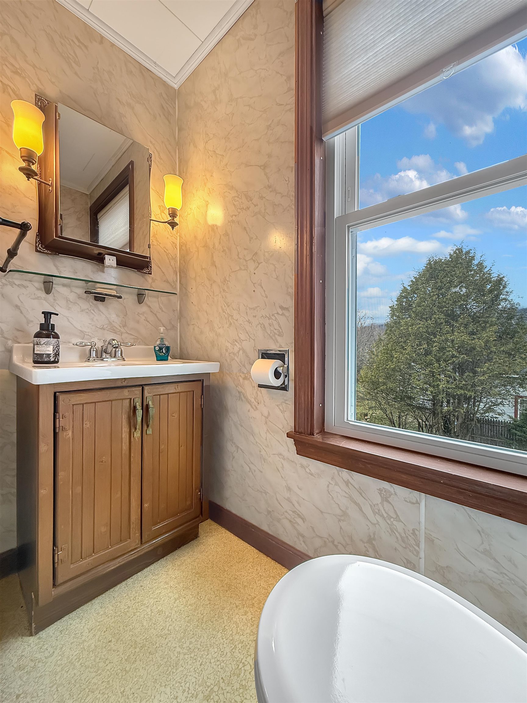 58 Pleasant Street Colebrook, NH 03576 - Photo 14 of 41