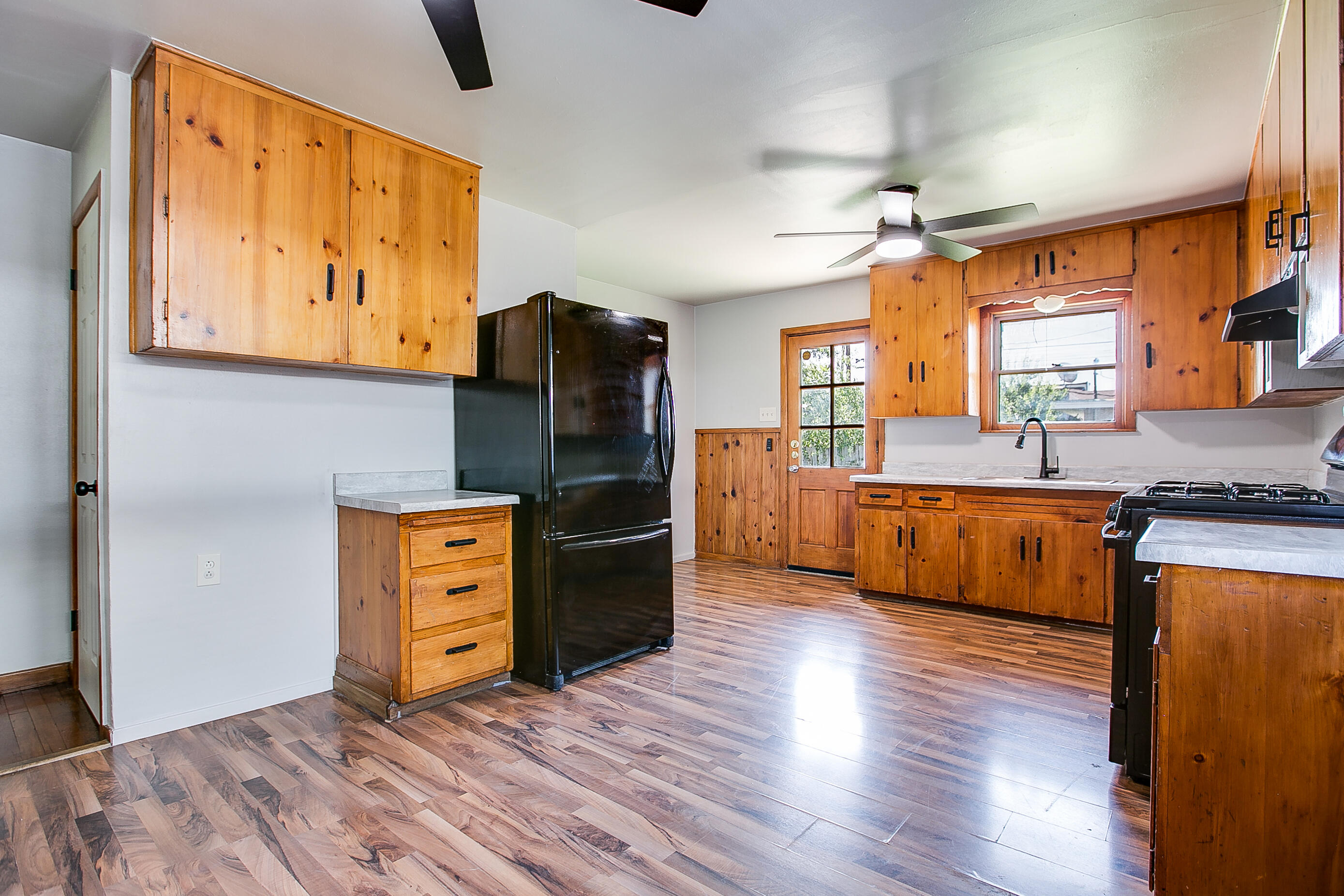 2725 Rio Grande Street San Angelo, TX 76901 - Photo 8 of 25 6L4A8511Blended