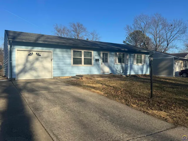$170,000 | 5236 Southwest 27th Street, Topeka, KS 66614
