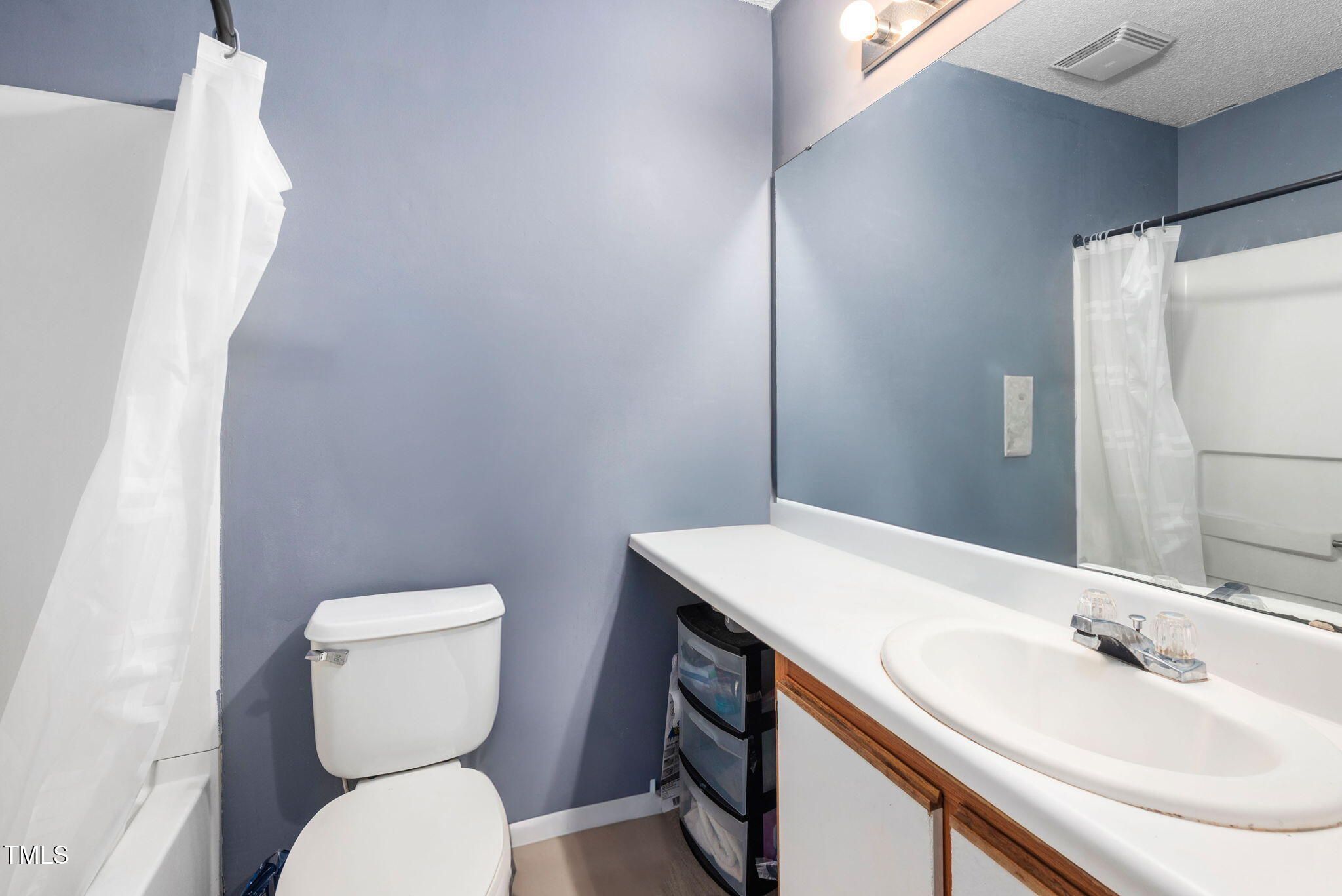 1230 University Court, Unit 102 Raleigh, NC 27606 - Photo 15 of 25 40-web-or-mls-1230-university-ct-unit-10