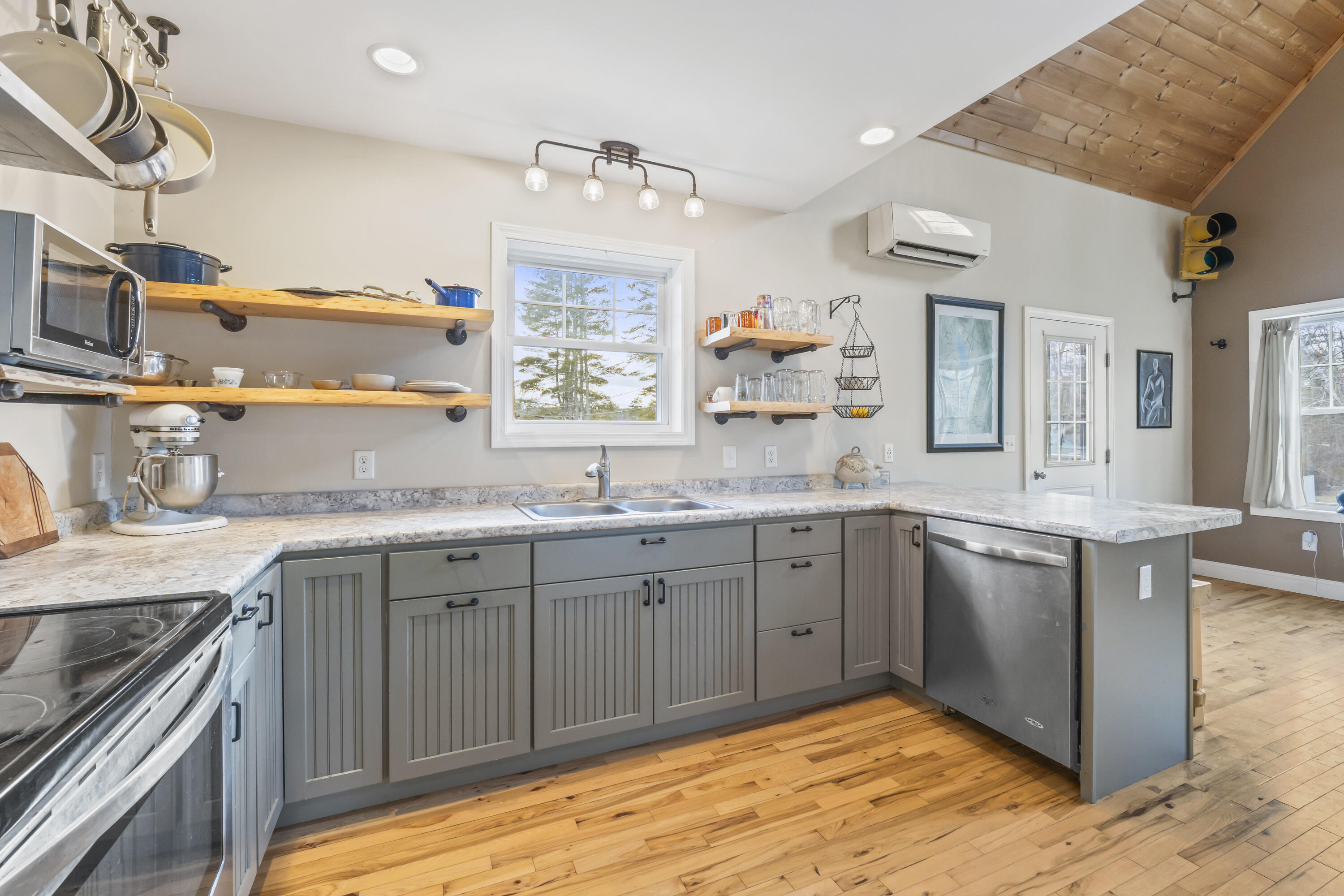 54 Lower Beach Road Windham, ME 04062 - Photo 7 of 70 photos_high_resolution_54_Lower_Beach_Rd