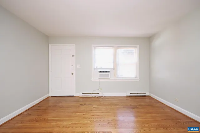 $1,335 | 2114 Ivy Road, Unit 11, Charlottesville, VA 22903