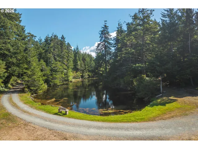 a view of a swimming pool