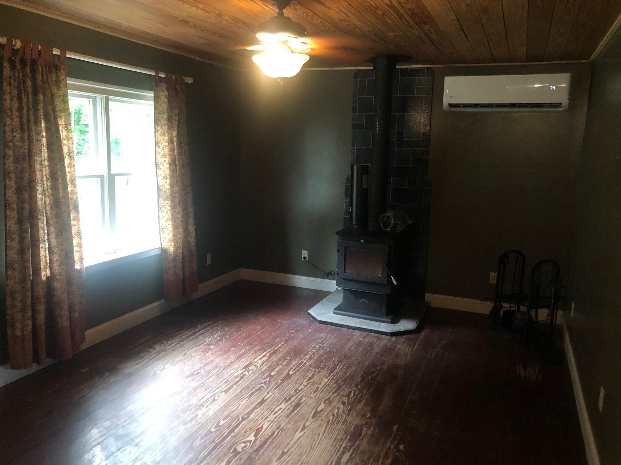 6249 Muddy Run Road Williamsville, VA 24487 - Photo 10 of 19 Gallery Image 10