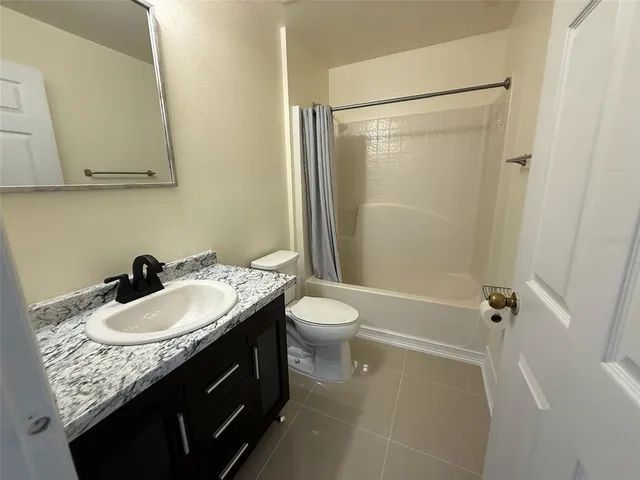 $2,025 | 1964 Peridot Circle, Kissimmee, FL 34743