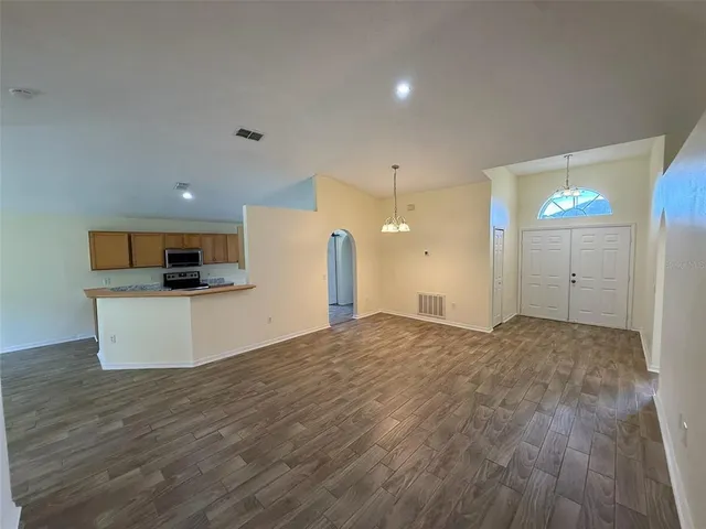 $2,025 | 1964 Peridot Circle, Kissimmee, FL 34743