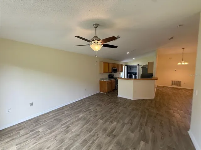 $2,025 | 1964 Peridot Circle, Kissimmee, FL 34743