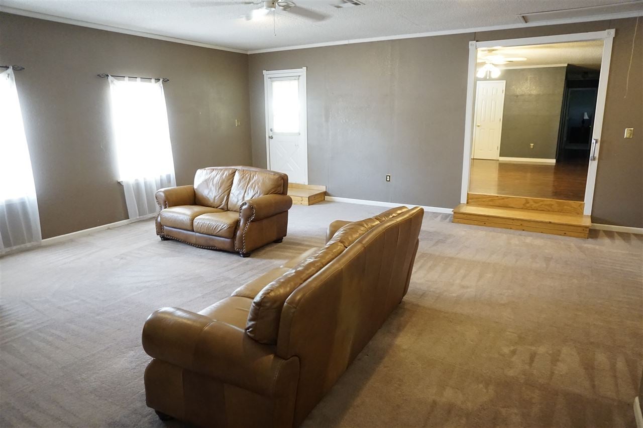 607 Marchbanks Street Perry, OK 73077 - Photo 16 of 35 Gallery Image 16