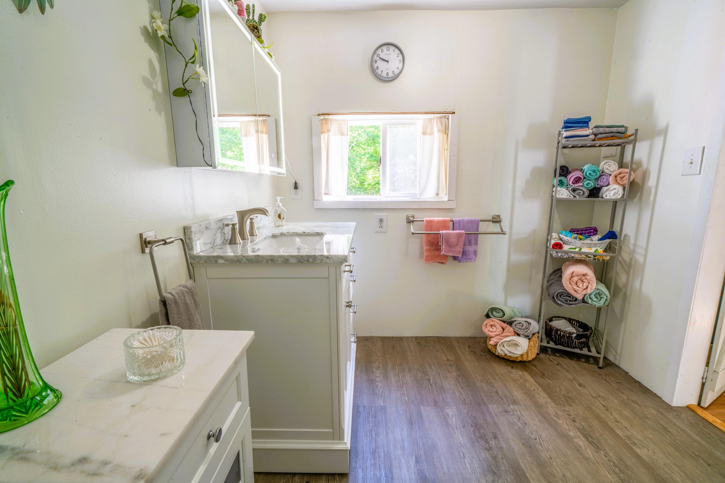 87 Poland Road Lincolnville, ME 04849 - Photo 18 of 34