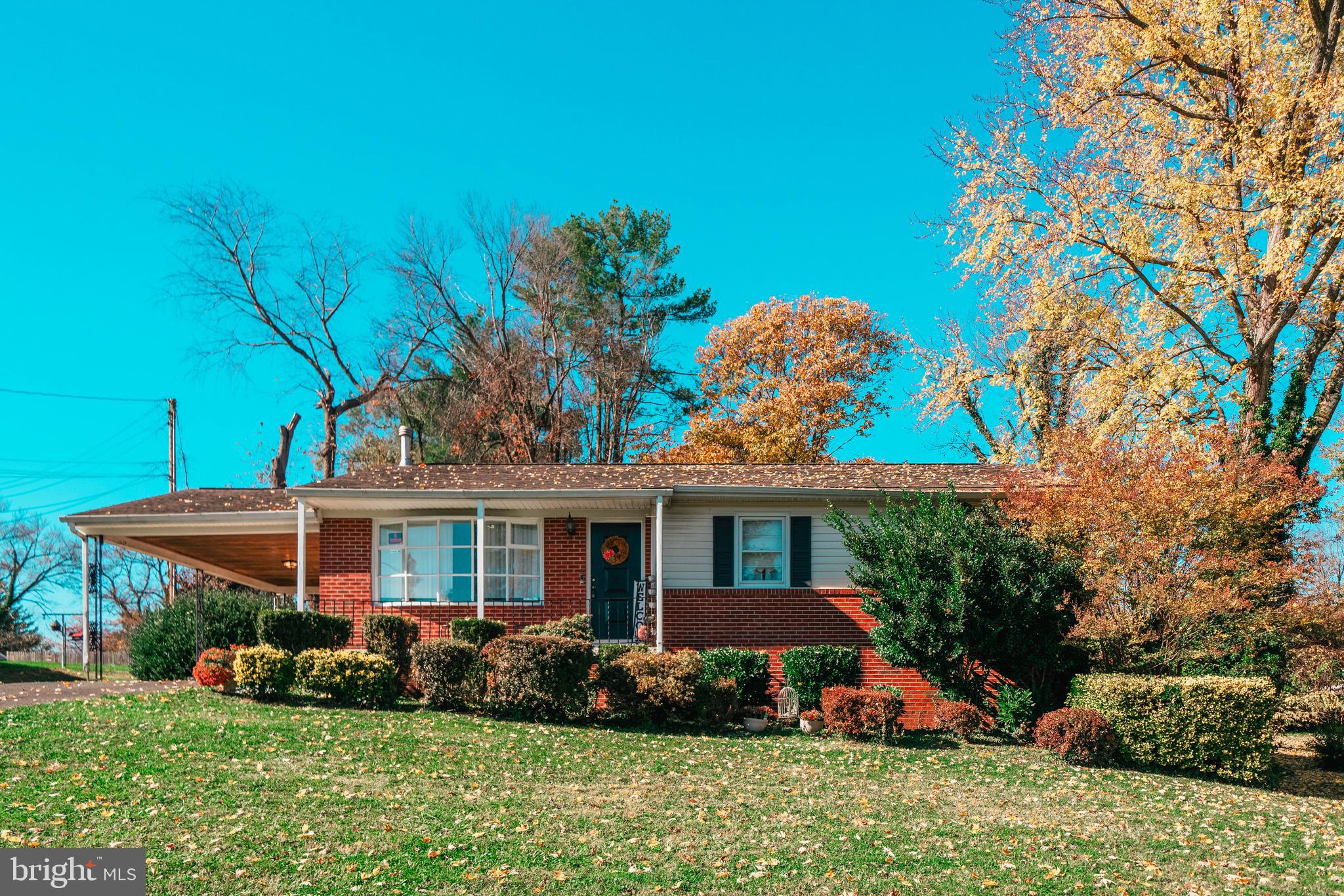 136 Rappahannock Street Warrenton, VA 20186 - Photo 32 of 35 Front view