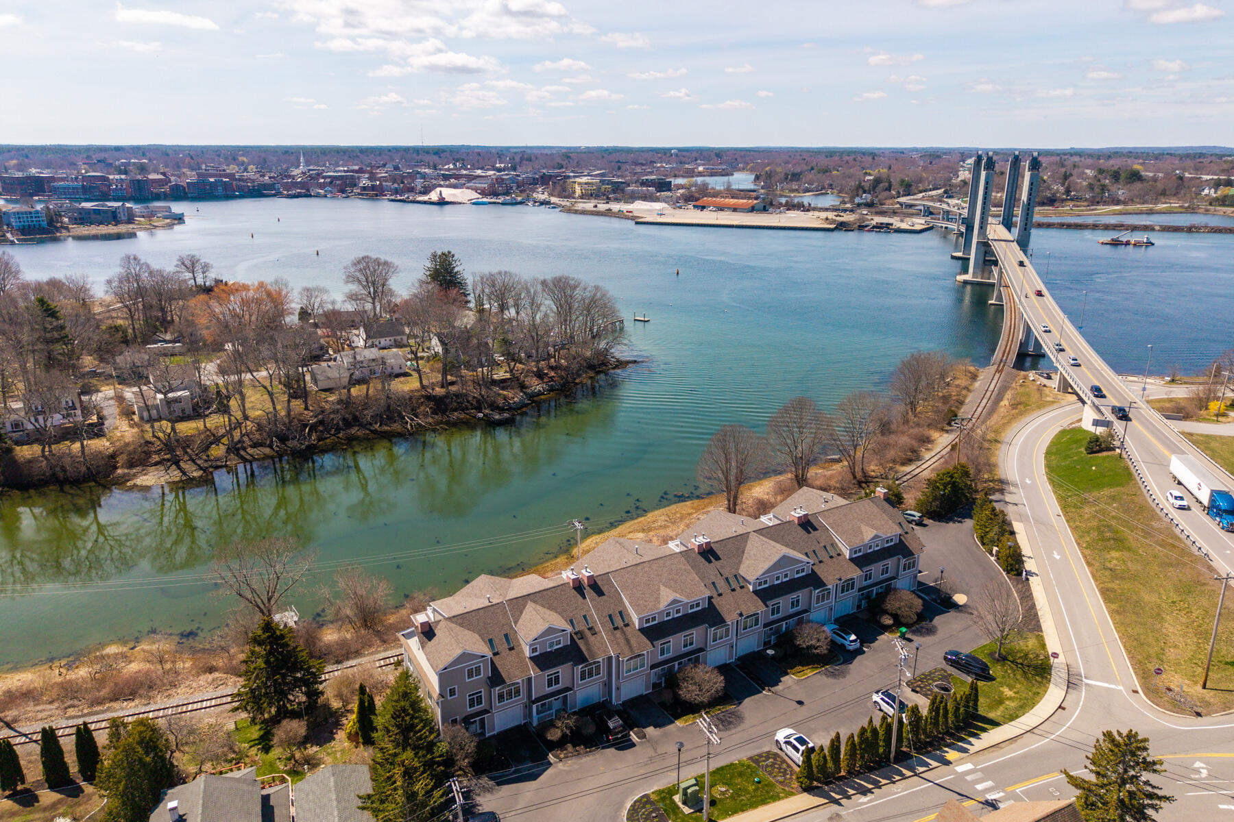 19 Bridge Street, Unit 6 Kittery, ME 03904 - Photo 4 of 53 LaBrie-Media-Photos-6