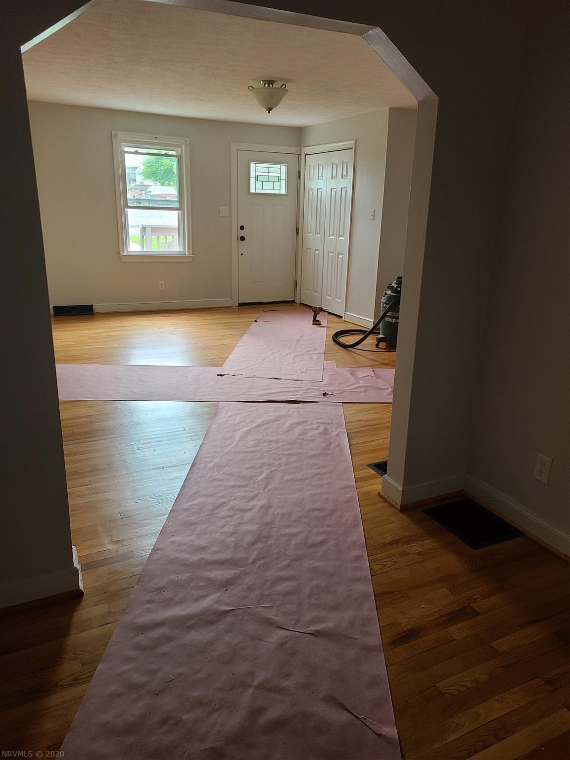 7463 Ridge Road Radford, VA 24141 - Photo 3 of 25 Gallery Image 3