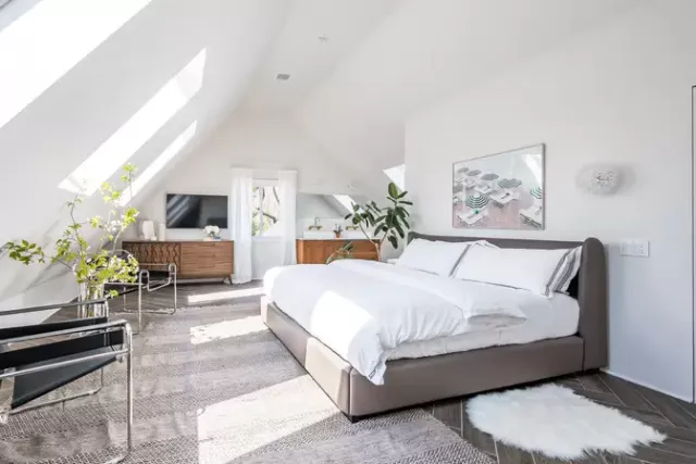 $85,000 | 14 Stirrup Court, East Hampton, NY 11937