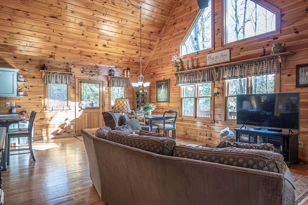 80 North Hiawatha Trail Blue Ridge, GA 30513 - Photo 7 of 47 Gallery Image 7
