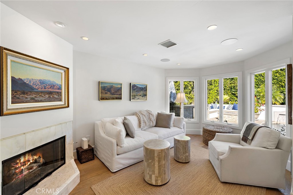 433 Seaward Road Corona del Mar, CA 92625 - Photo 11 of 39