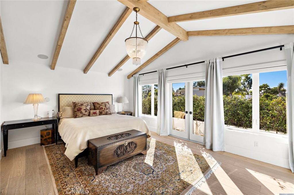 433 Seaward Road Corona del Mar, CA 92625 - Photo 13 of 39