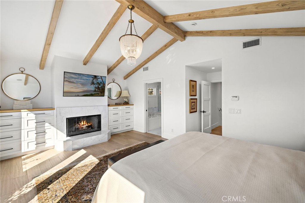 433 Seaward Road Corona del Mar, CA 92625 - Photo 14 of 39