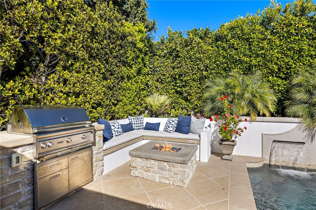 433 Seaward Road Corona del Mar, CA 92625 - Photo 26 of 39