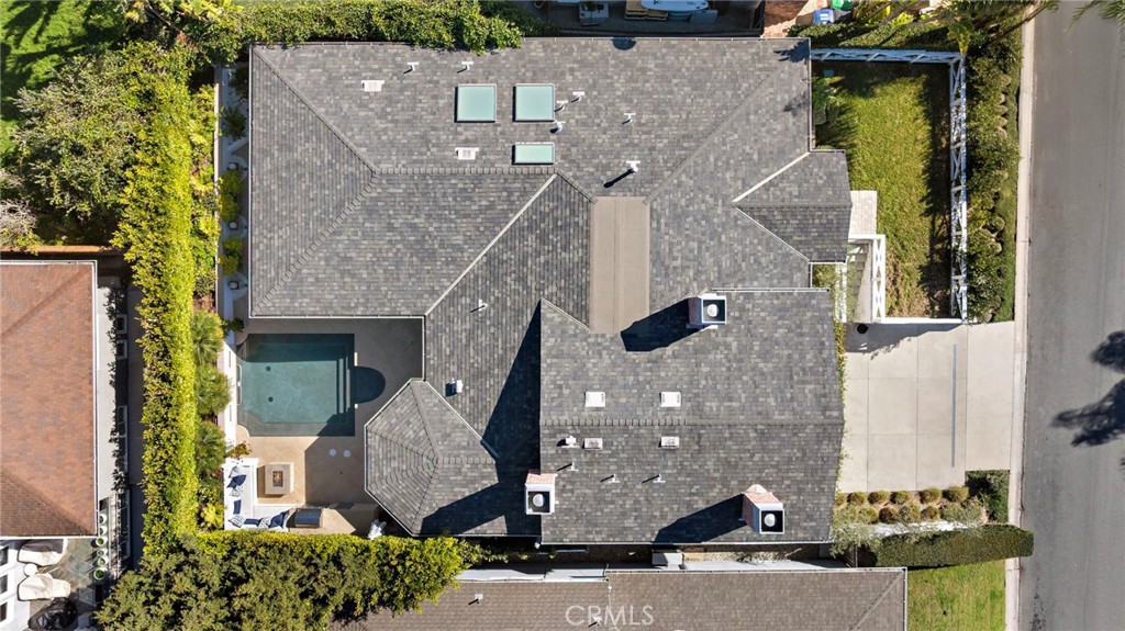 433 Seaward Road Corona del Mar, CA 92625 - Photo 28 of 36 Overhead view of home and lot