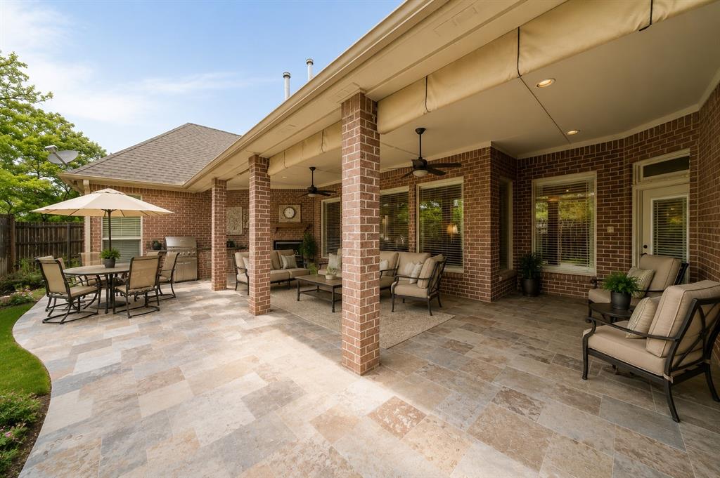 2726 Country Club Road Pantego, TX 76013 - Photo 22 of 23 a view of living room with patio furniture and garden