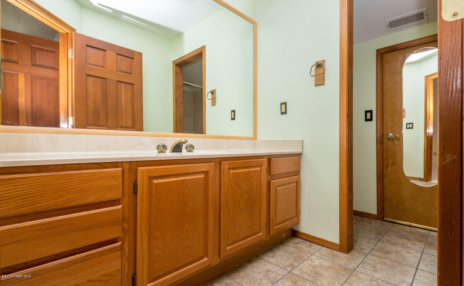 14209 East Blue Ridge Road Dewey-Humboldt, AZ 86327 - Photo 13 of 27 Master Bathroom