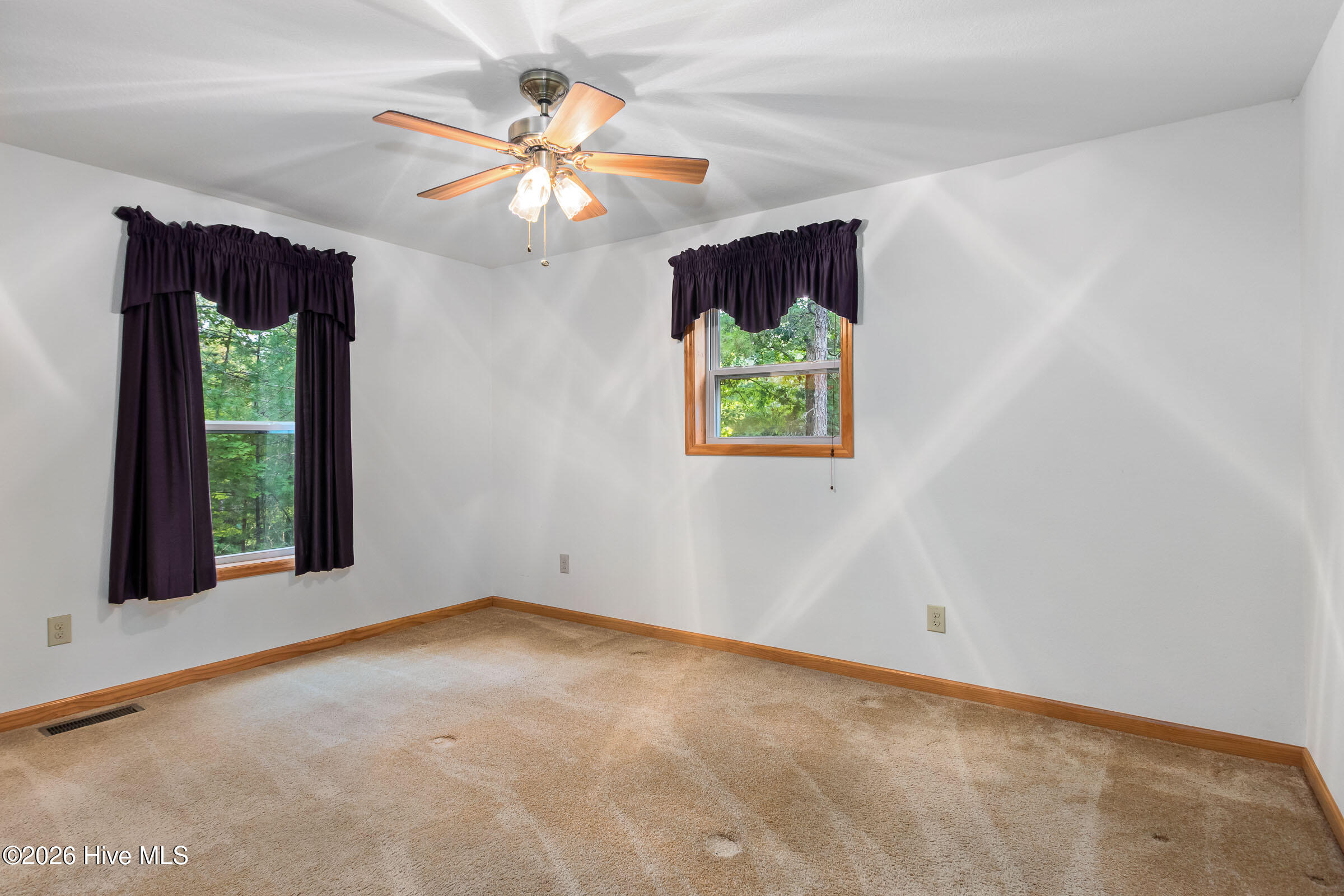 320 Windy Ridge Lane Murphy, NC 28906 - Photo 18 of 57 Guest Bedroom