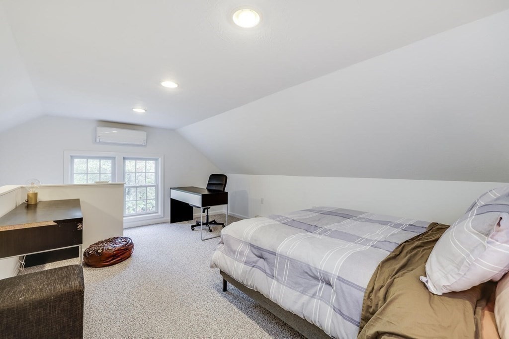 121 Beech Leaf Island Road Centerville, MA 02632 - Photo 34 of 42 a bedroom with a bed and a desk