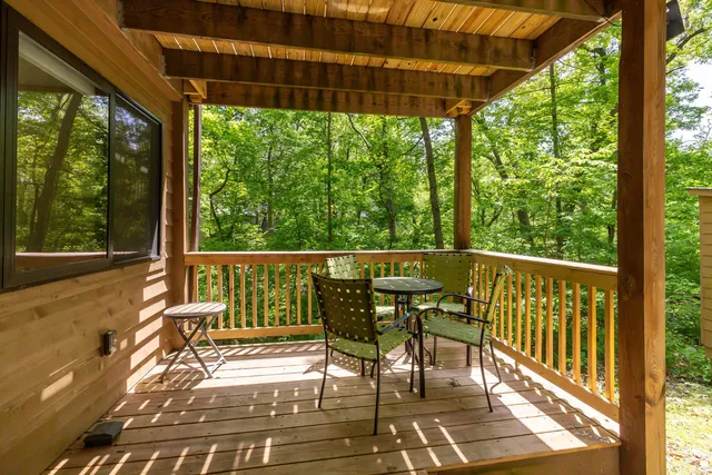 $300,000 | 4 Colony Court, Galena, IL 61036