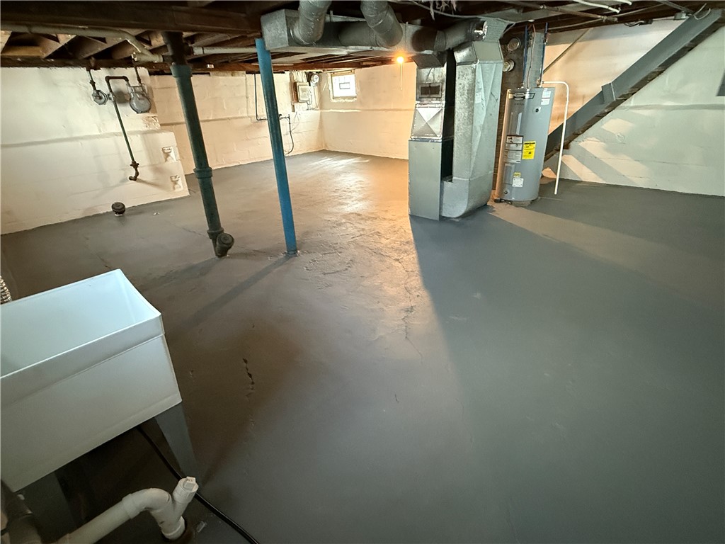 127 Perinton Street Rochester, NY 14615 - Photo 16 of 21