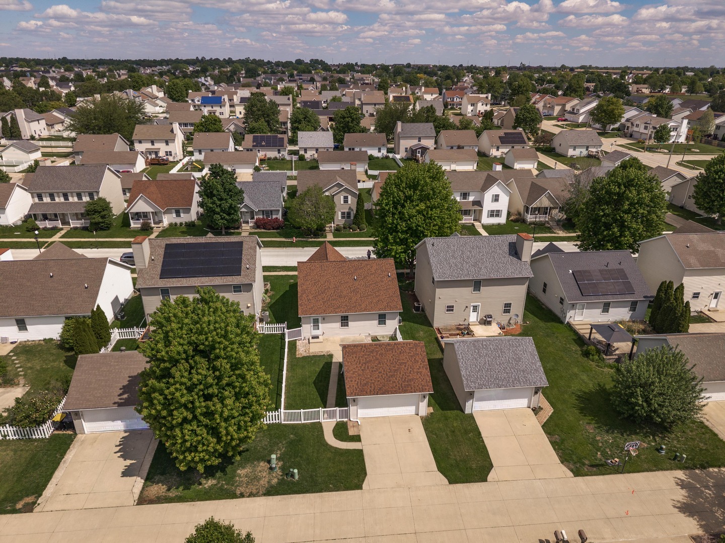 1109 Chippewa Street Normal, IL 61761 - Photo 4 of 39