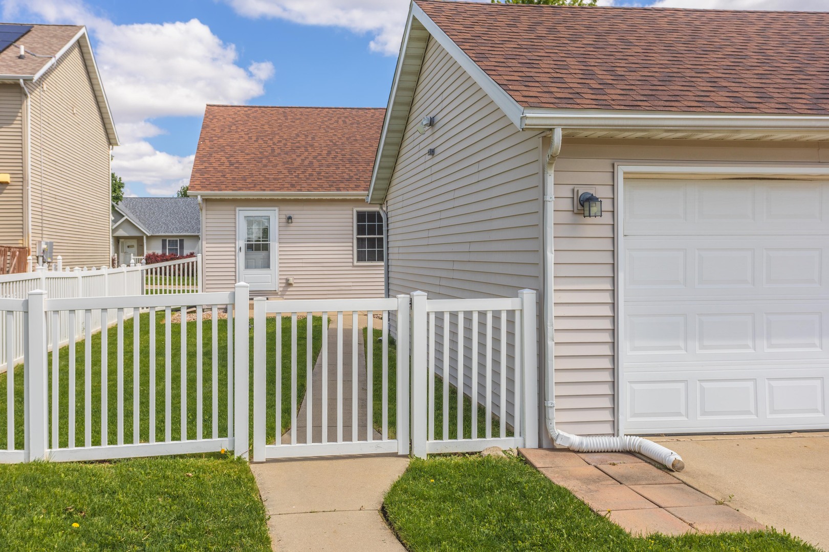 1109 Chippewa Street Normal, IL 61761 - Photo 10 of 39