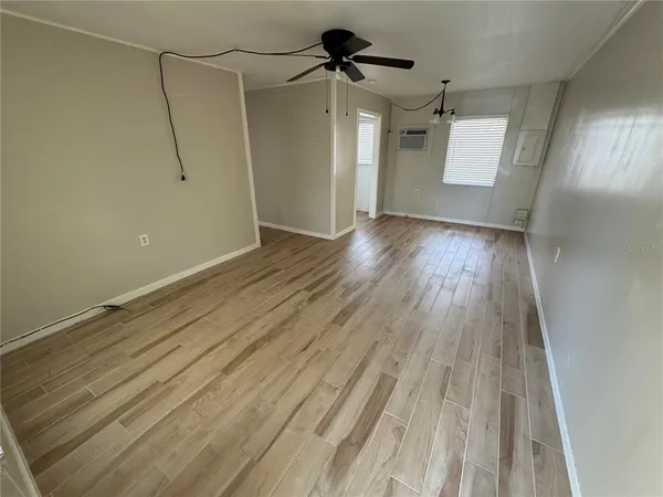 $1,000 | 242 Cedar Street, Unit 11, Englewood, FL 34223