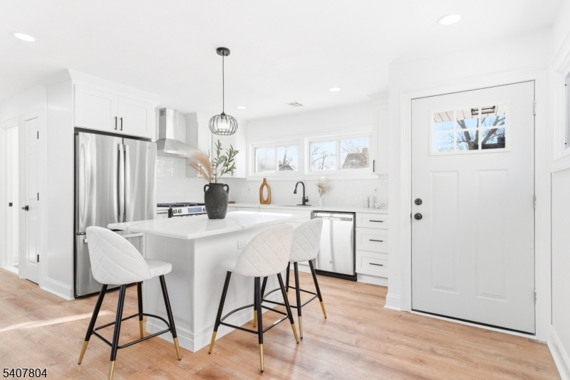 2 Gold Street Green Brook, NJ 08812 - Photo 7 of 35