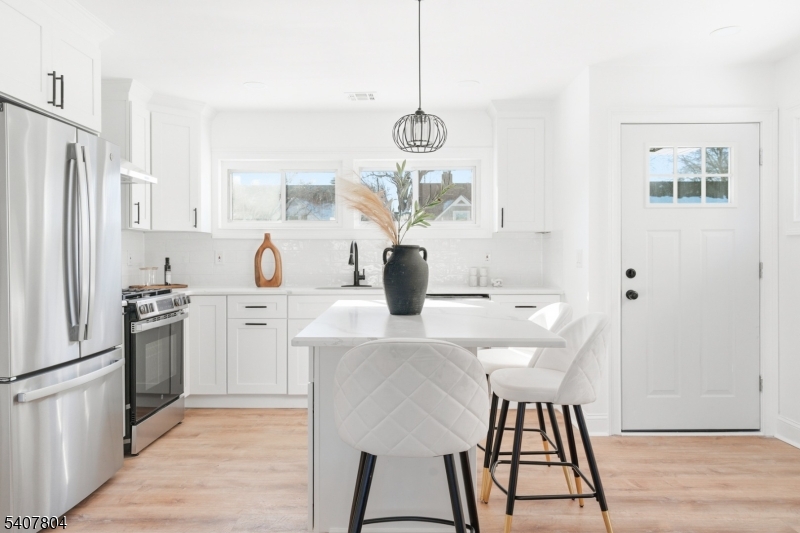 2 Gold Street Green Brook, NJ 08812 - Photo 9 of 35