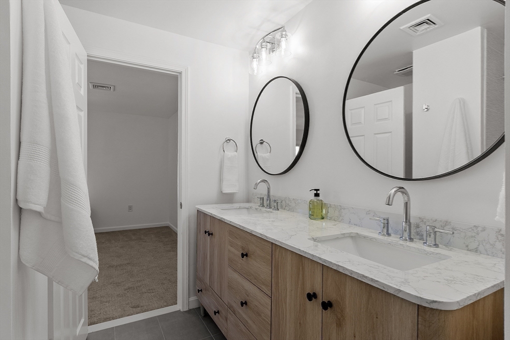 61 Patrick Road, Unit 61 Tewksbury, MA 01876 - Photo 24 of 39