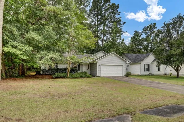 $2,150 | 108 Kirksey Drive, Summerville, SC 29485