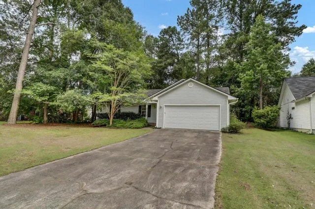 $2,150 | 108 Kirksey Drive, Summerville, SC 29485