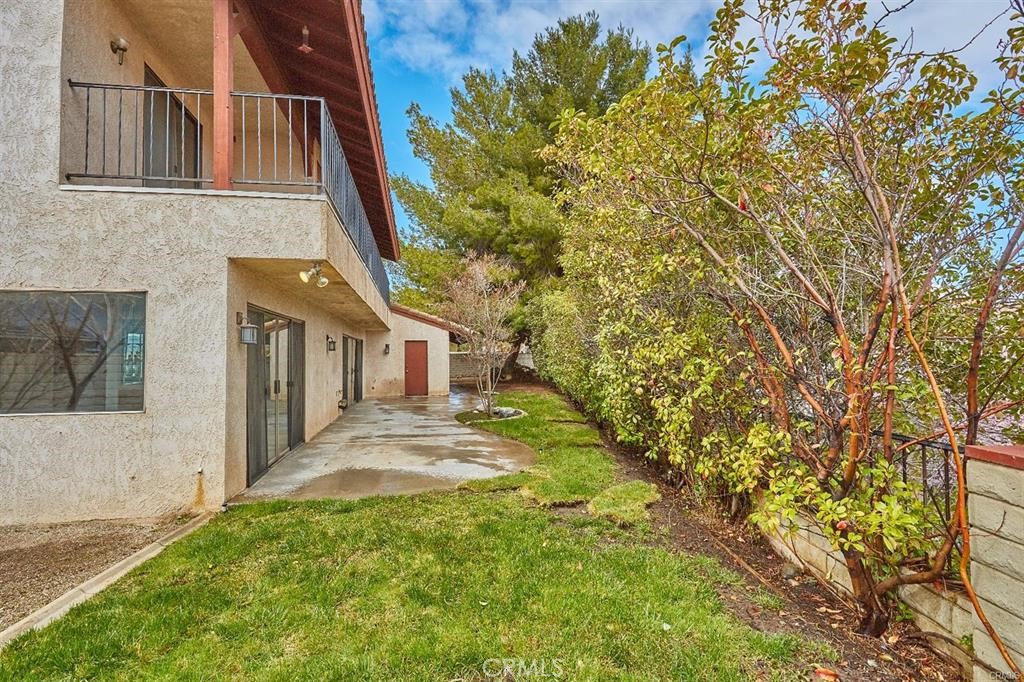 13290 Rain Shadow Road Victorville, CA 92395 - Photo 7 of 48 Gallery Image 7