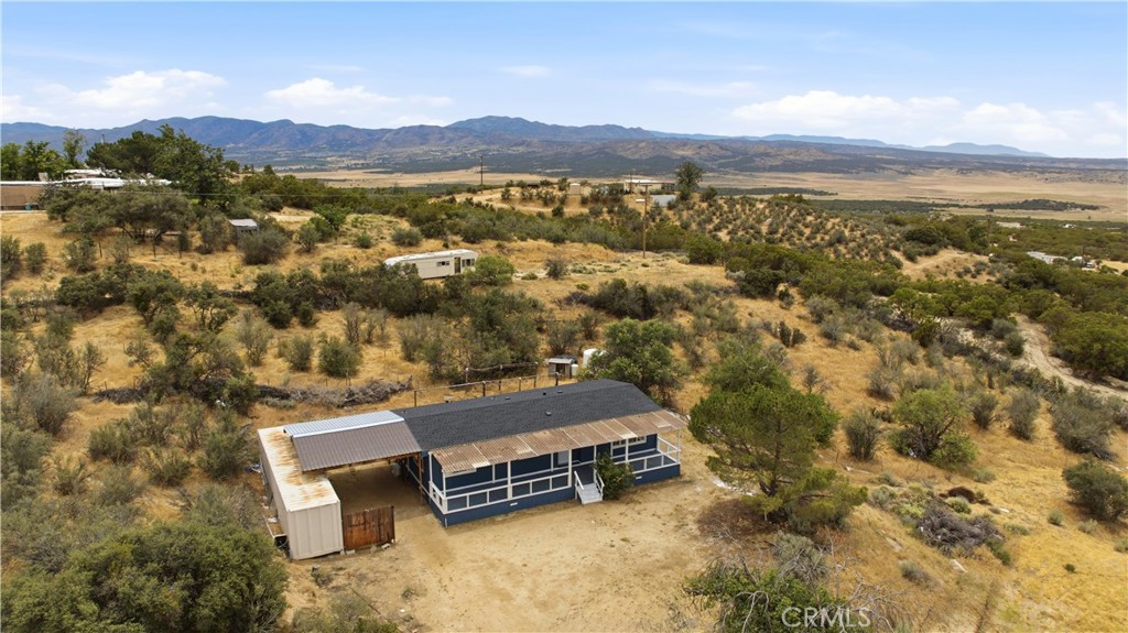 59995 Granite Gulley Road Anza, CA 92539 - Photo 30 of 33 a view of a city with ocean