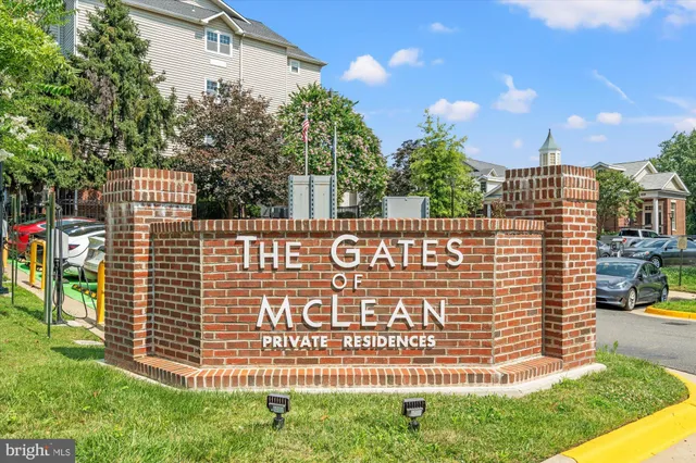 $509,995 | 1571 Spring Gate Dr., Unit 6213, McLean, VA 22102