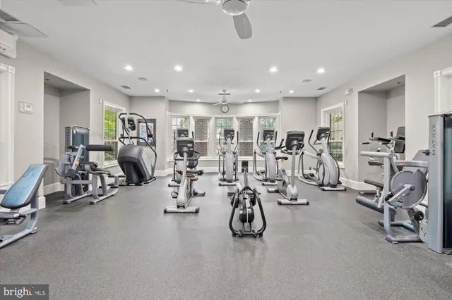 $509,995 | 1571 Spring Gate Dr., Unit 6213, McLean, VA 22102