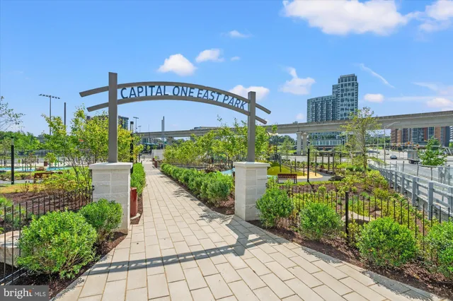 $509,995 | 1571 Spring Gate Dr., Unit 6213, McLean, VA 22102