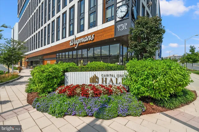 $509,995 | 1571 Spring Gate Dr., Unit 6213, McLean, VA 22102