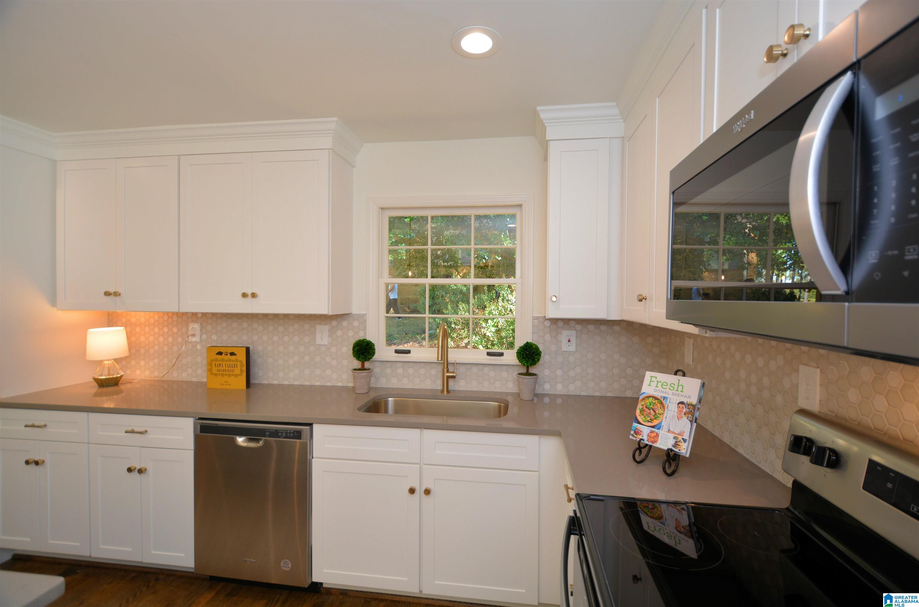 1813 Hummingbird Lane Birmingham, AL 35226 - Photo 24 of 50